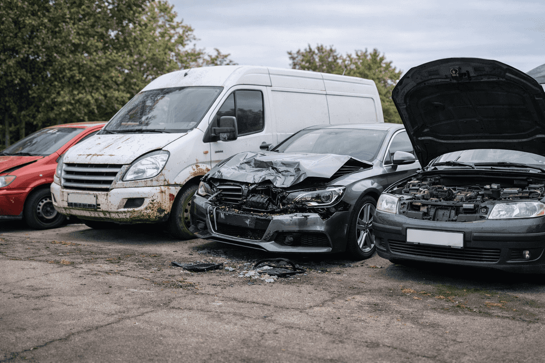 Welche Fahrzeuge ? die Autoverwertung in Hilden übernimmt – Teileträger bis Motorschaden